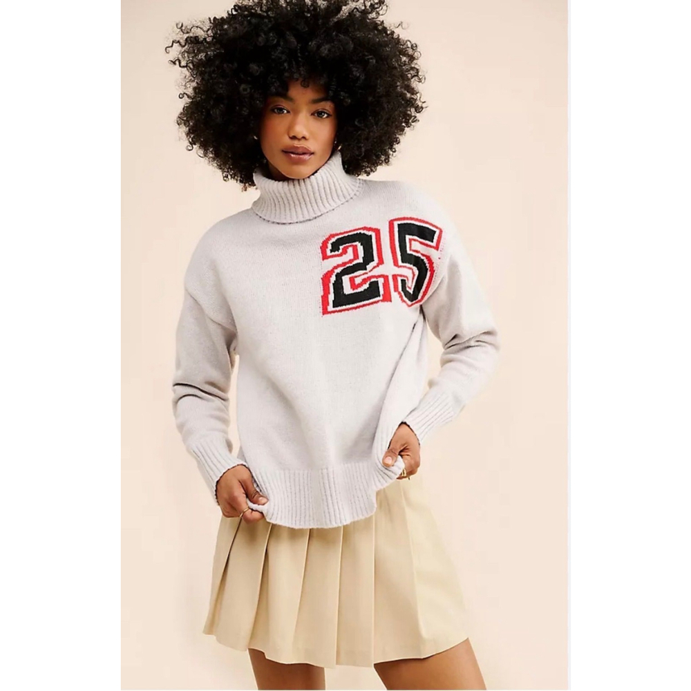 FRENCHMAUVE Dante Turtleneck Sweater Size lg $175 retail